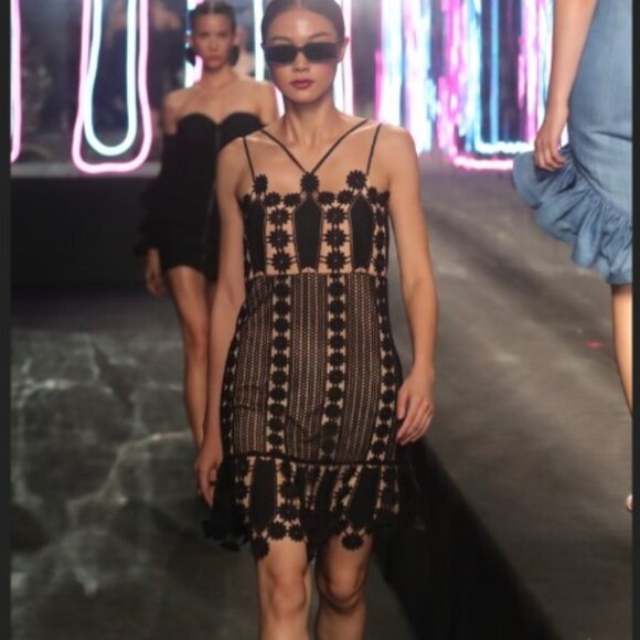 Self-Portrait x Vatanika 2019 Black Floral New Years Eve Mini Dress Womens 4 - Picture 2 of 15